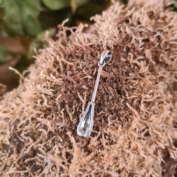 Anhänger Hexenbesen aus Silber