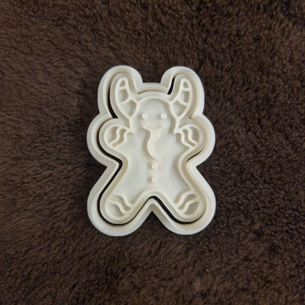 Cookie cutter with plunger