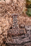 Bronzeanhänger Thorshammer mit Triquetra