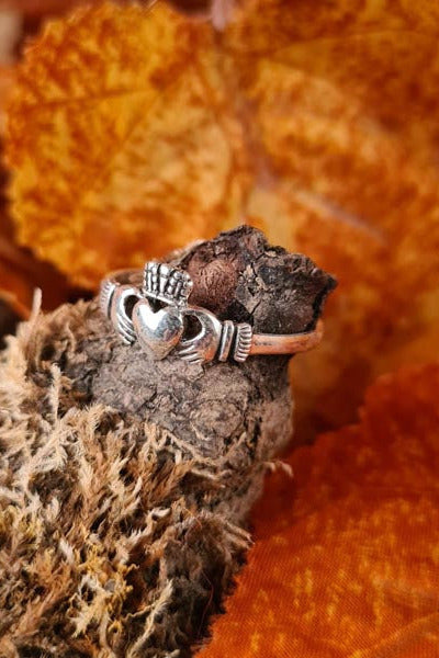 Silver Claddagh ring