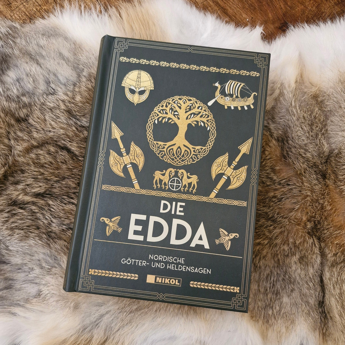 Edda-Nordische-Mythologie-Goetter-Heldensagen-ALORIA