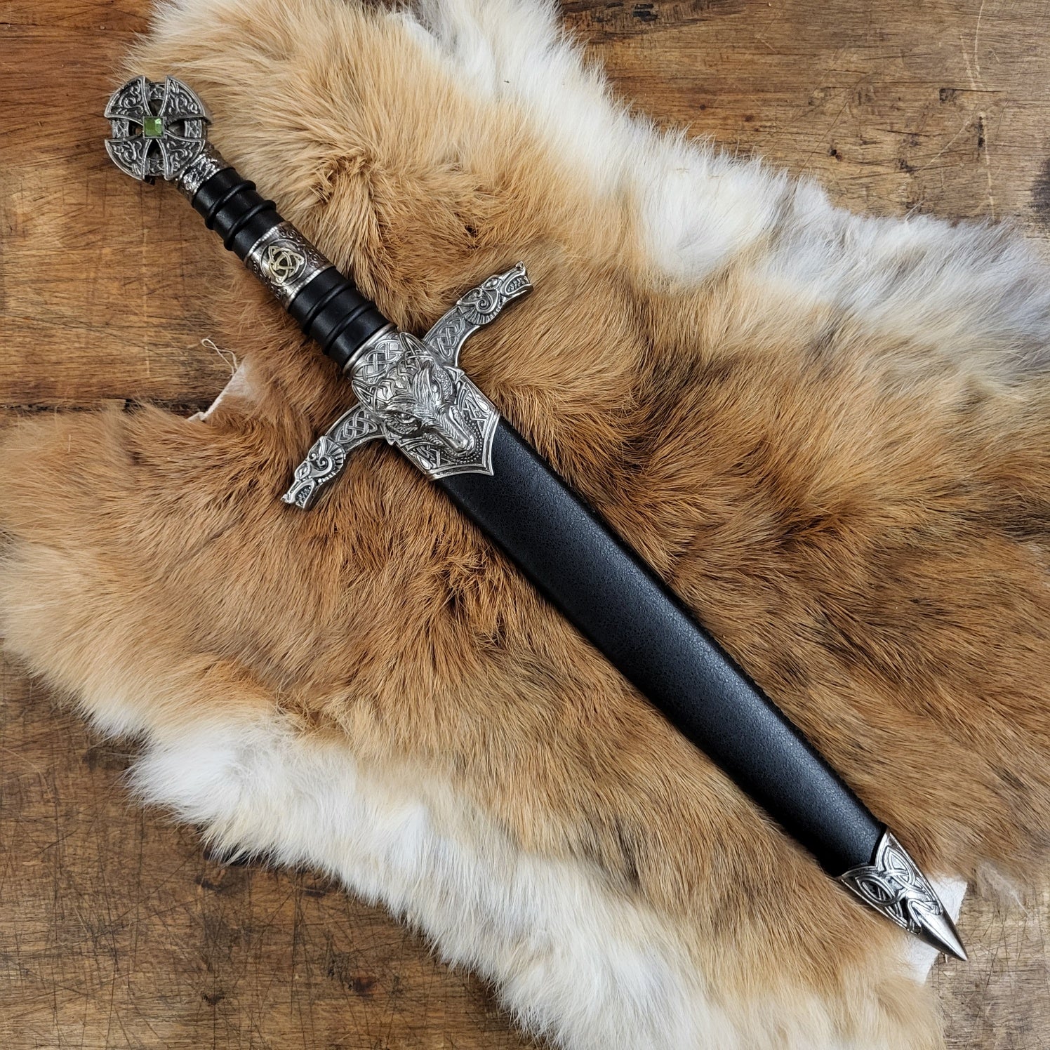 Dagger Wolf Warrior - Decoration
