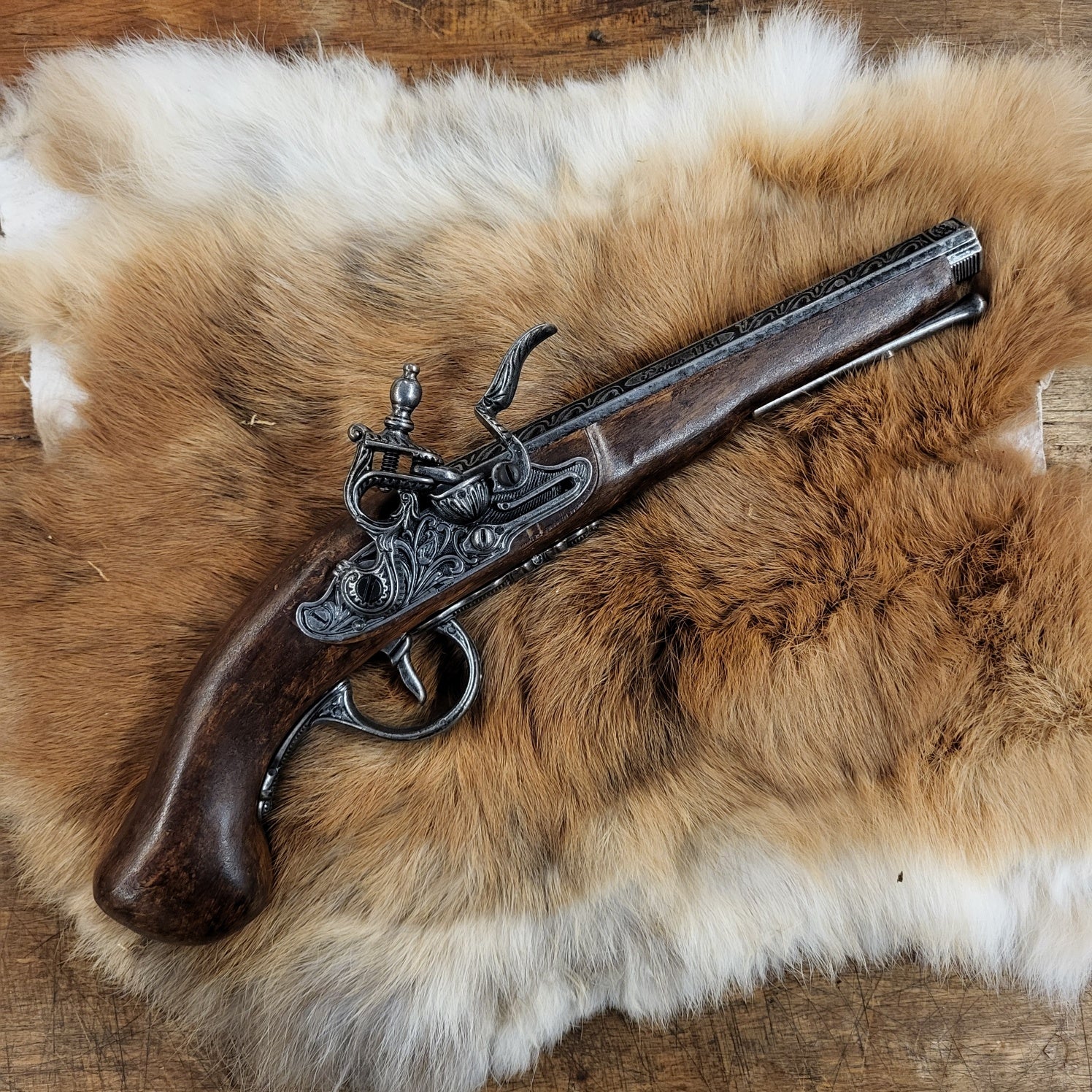 Duel Pistol Jonathan - Decoration