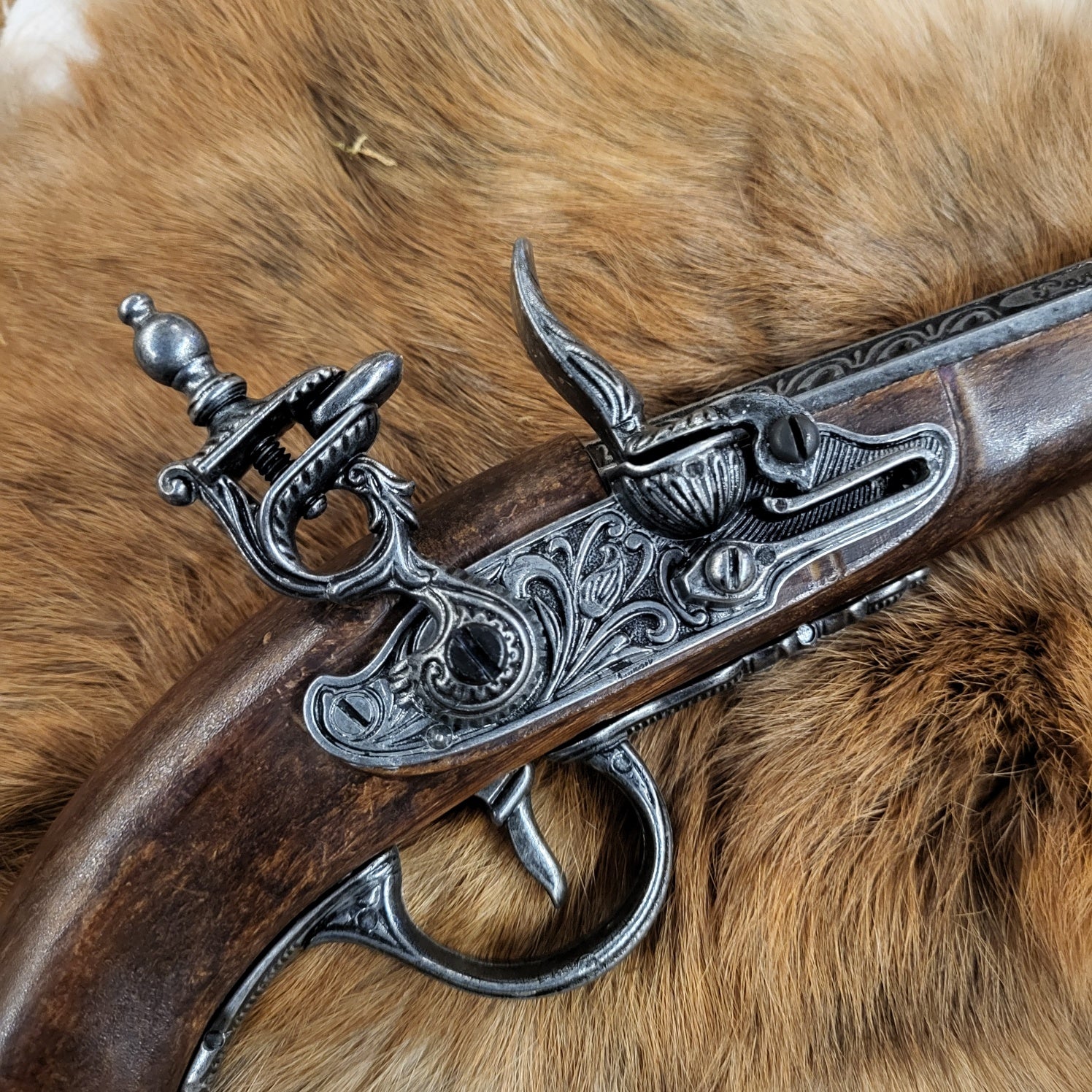 Duel Pistol Jonathan - Decoration