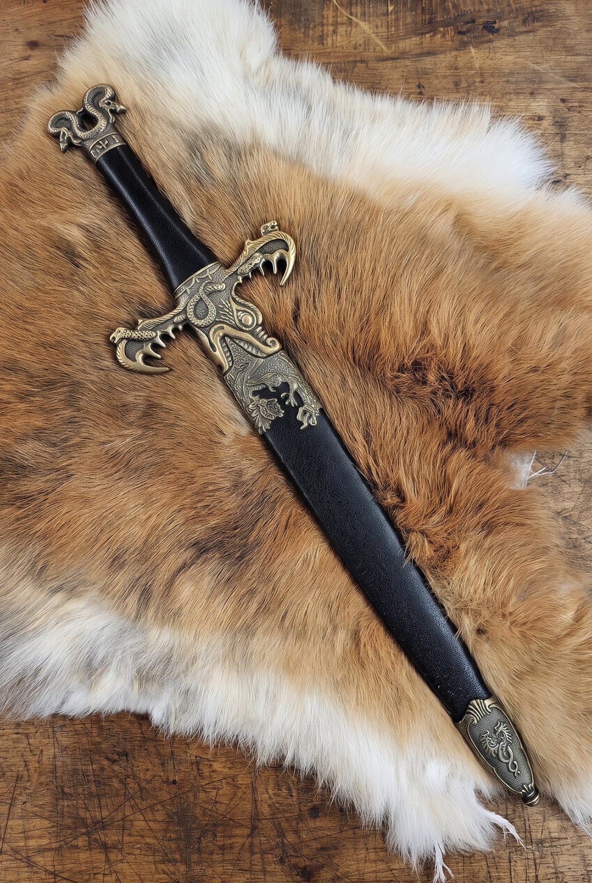 Fantasy Dagger with Dragon Wings