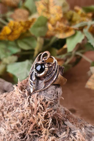 Fantasy Ring Drache mit Onyxstein aus Bronze