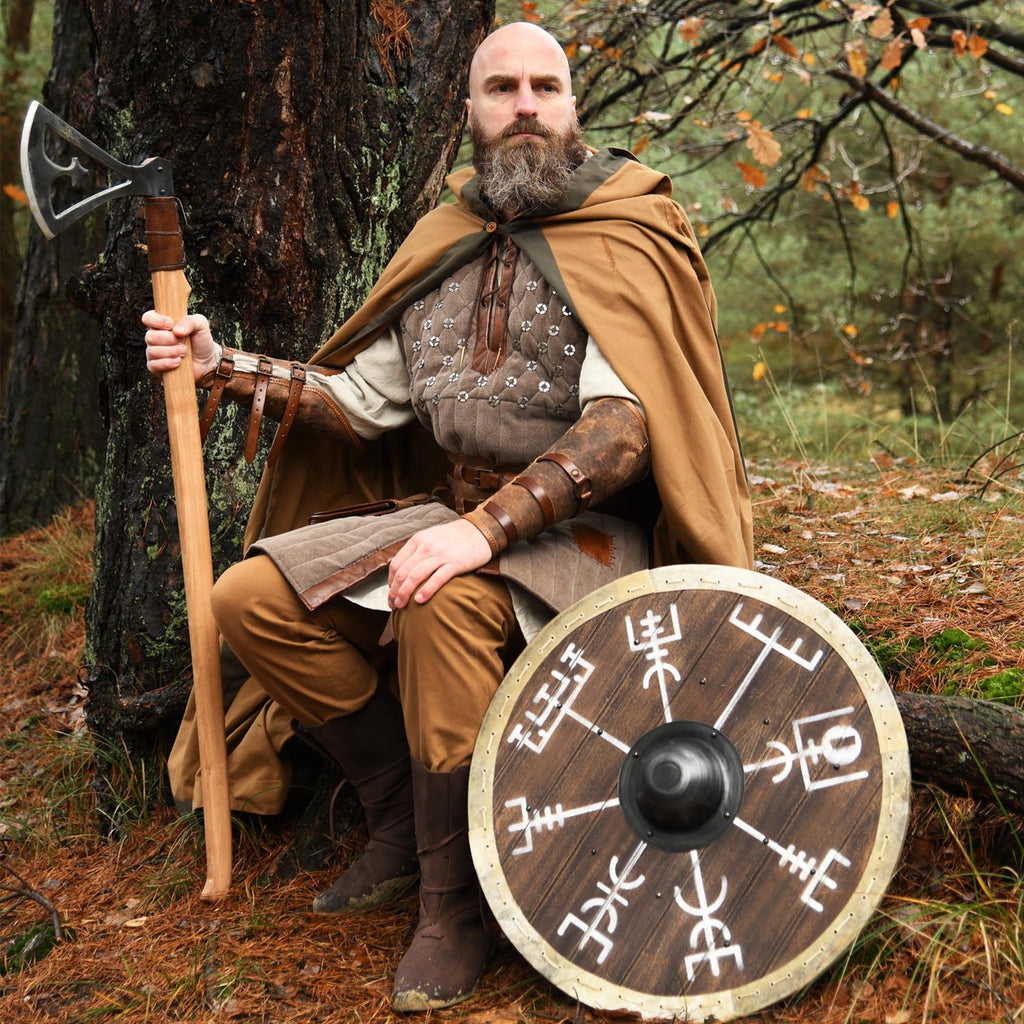 Frühmittelalter Rundschild mit Vegvisir und Rohhaut - Dekoration