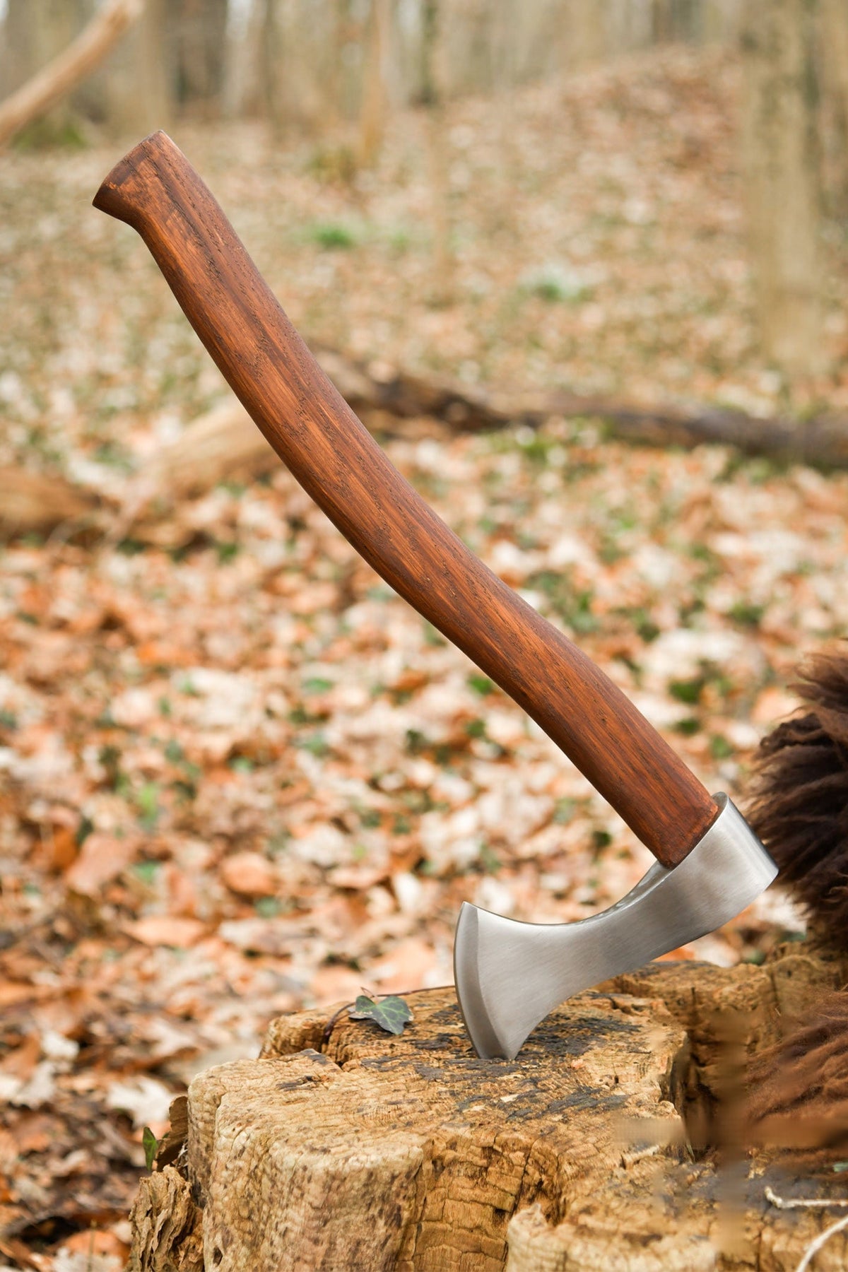 Early Medieval Throwing Axe Francisca for Reenactment