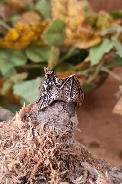Gothic Bat Ring Bronze
