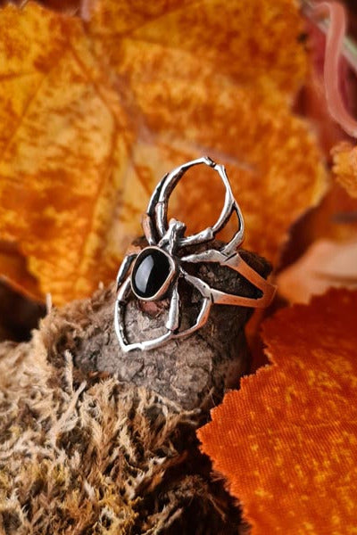 Gothic Ring Arachne mit Onyx aus Silber