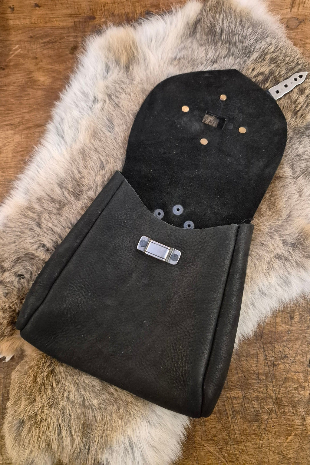 Große Wikinger Gürteltasche aus Leder