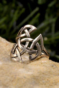 Celtic Silver Ring Trinity Knot