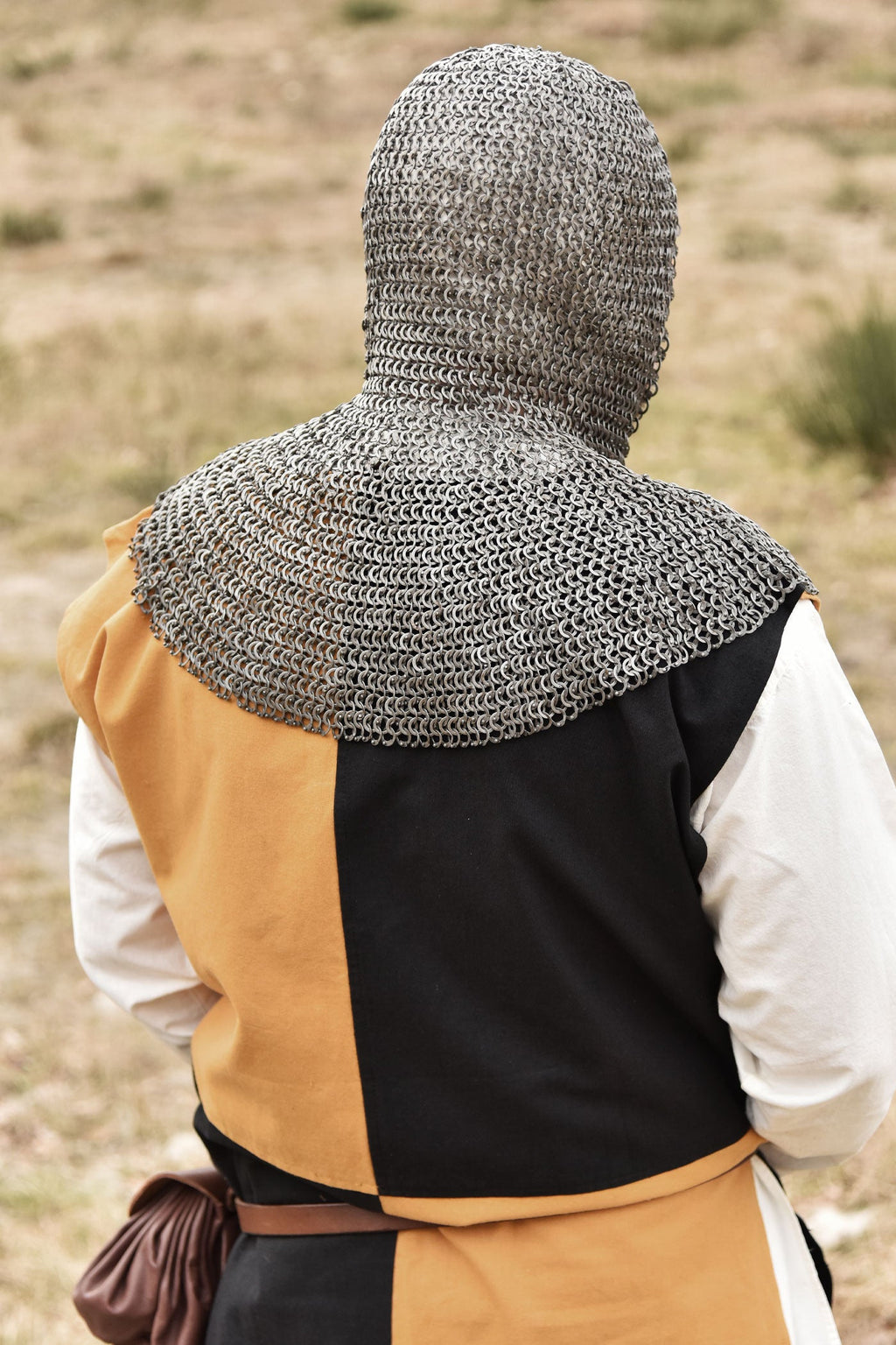 Kettenhaube aus Federstahl ID 8mm Flachringe vernietet für Schaukampf
