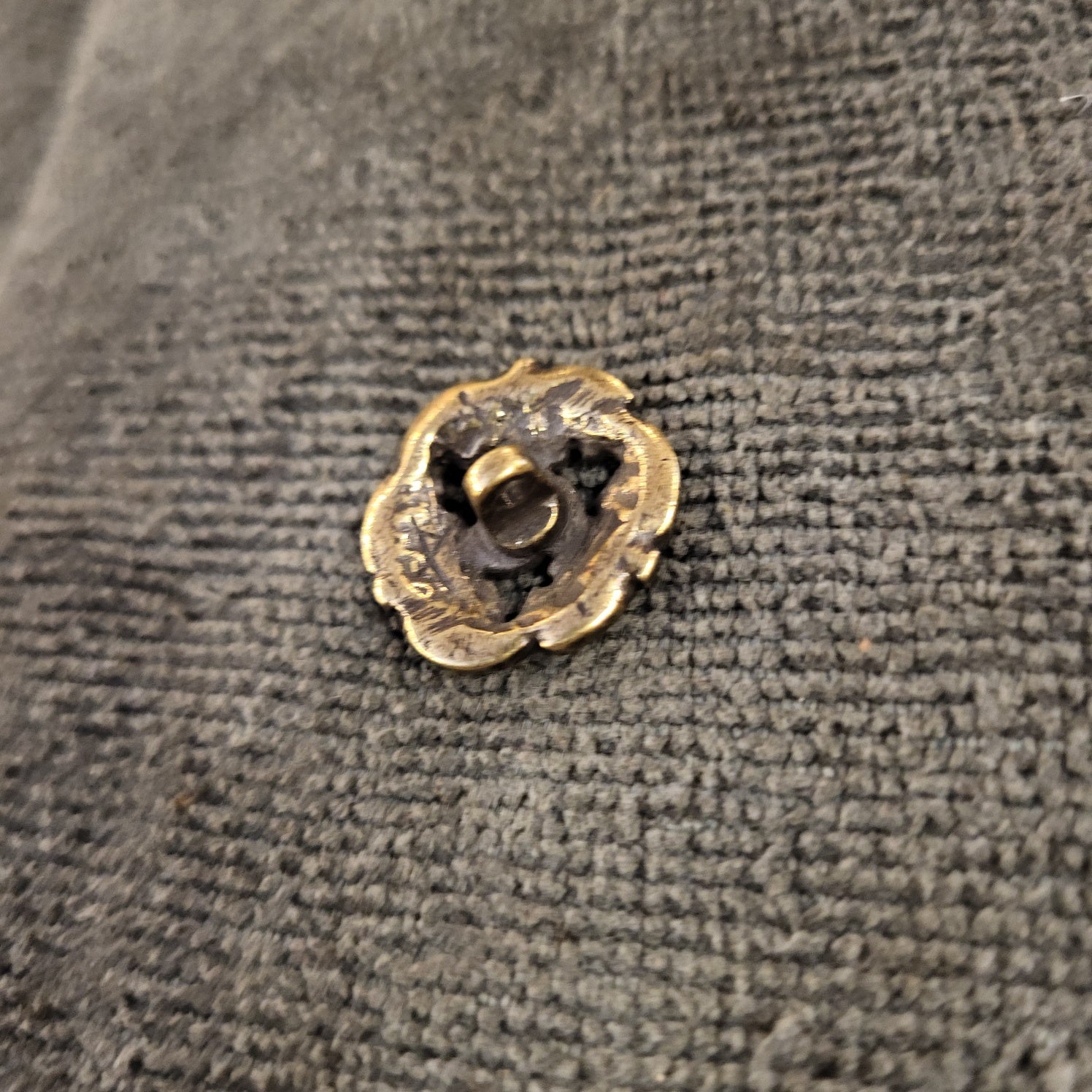 Button Celtic Triskele