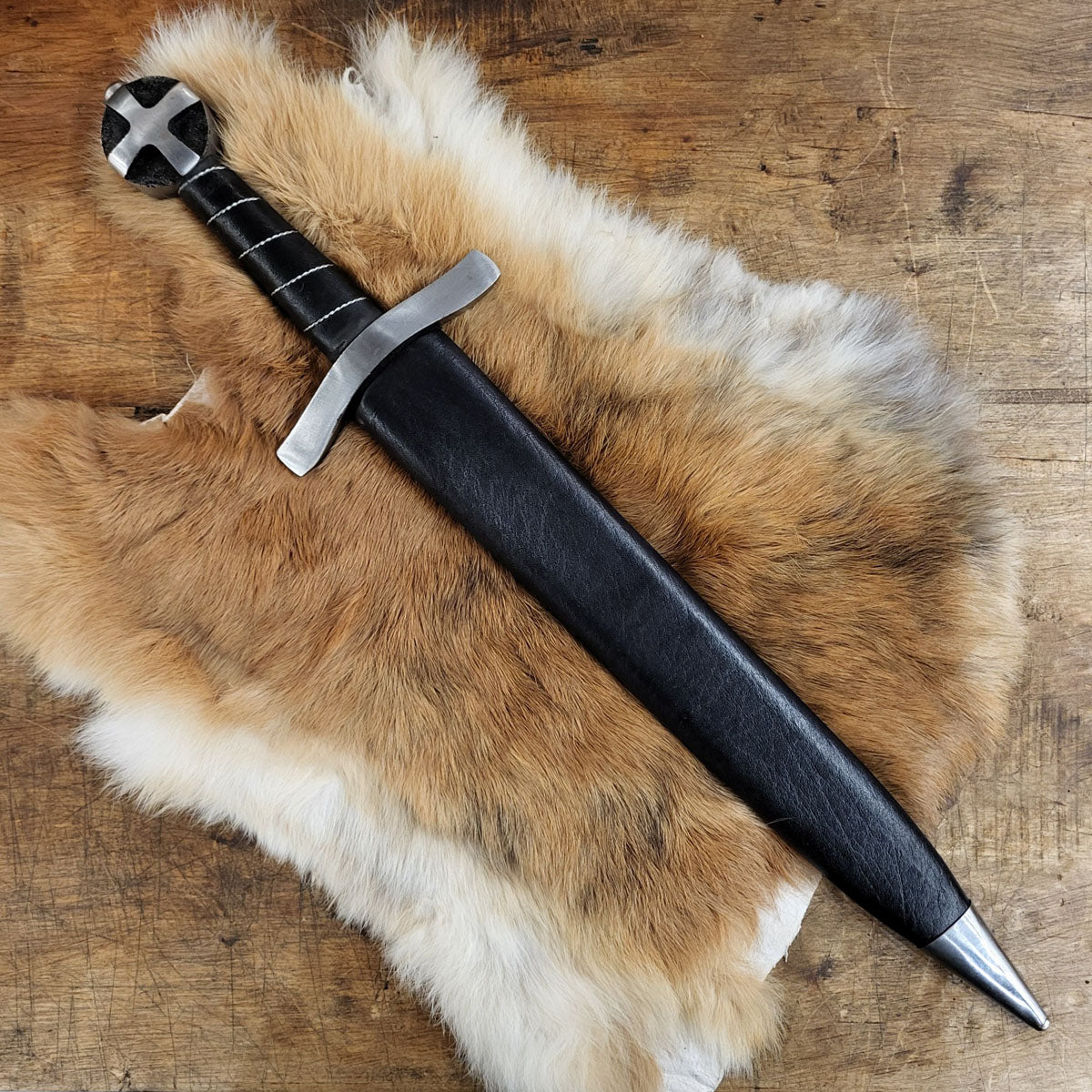 Crusader Dagger made of Spring Steel - Show Combat
