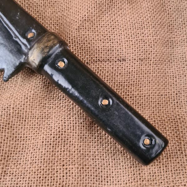 LARP Knochensäge