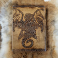 LARP Lederbuch Drache auf Pentagramm mit Verschluss