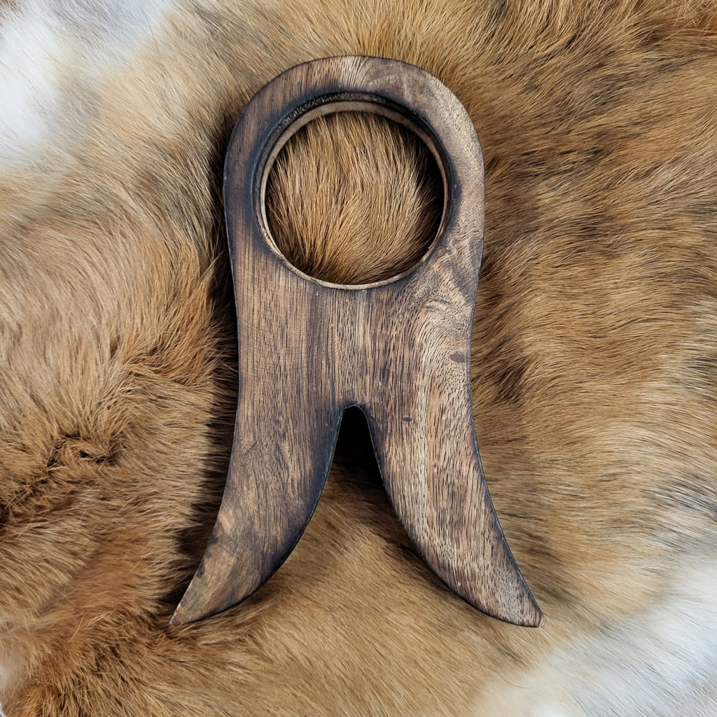 LARP Wooden Drinking Horn Stand for On The Go