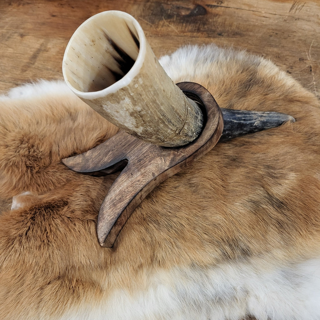 LARP Wooden Drinking Horn Stand for On The Go