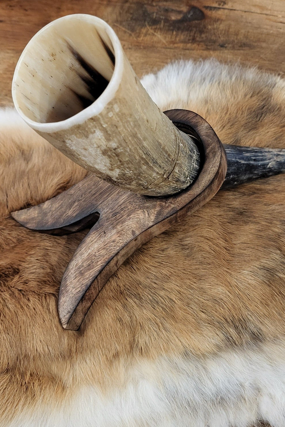 LARP Wooden Drinking Horn Stand for On The Go