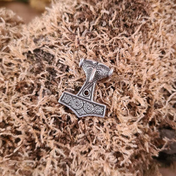 LARP Amulet Norseman's Hammer in Silver