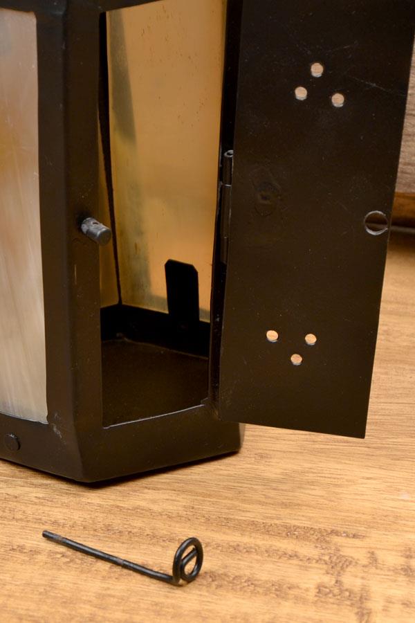 Mittelalter Laterne mit Hornfenstern - sechseckig