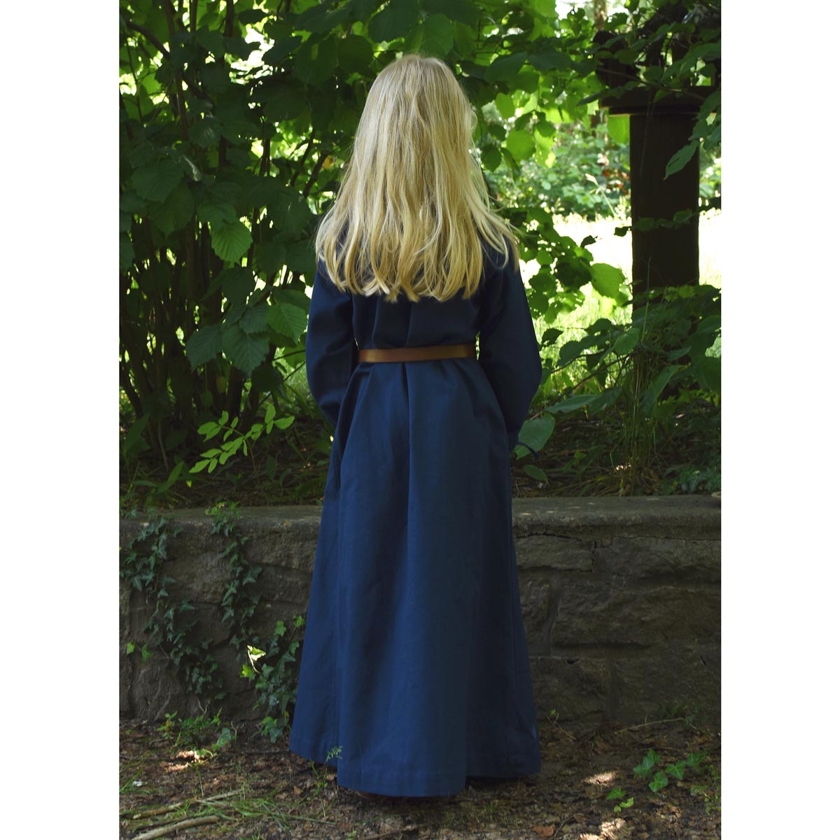 Medieval children's dress