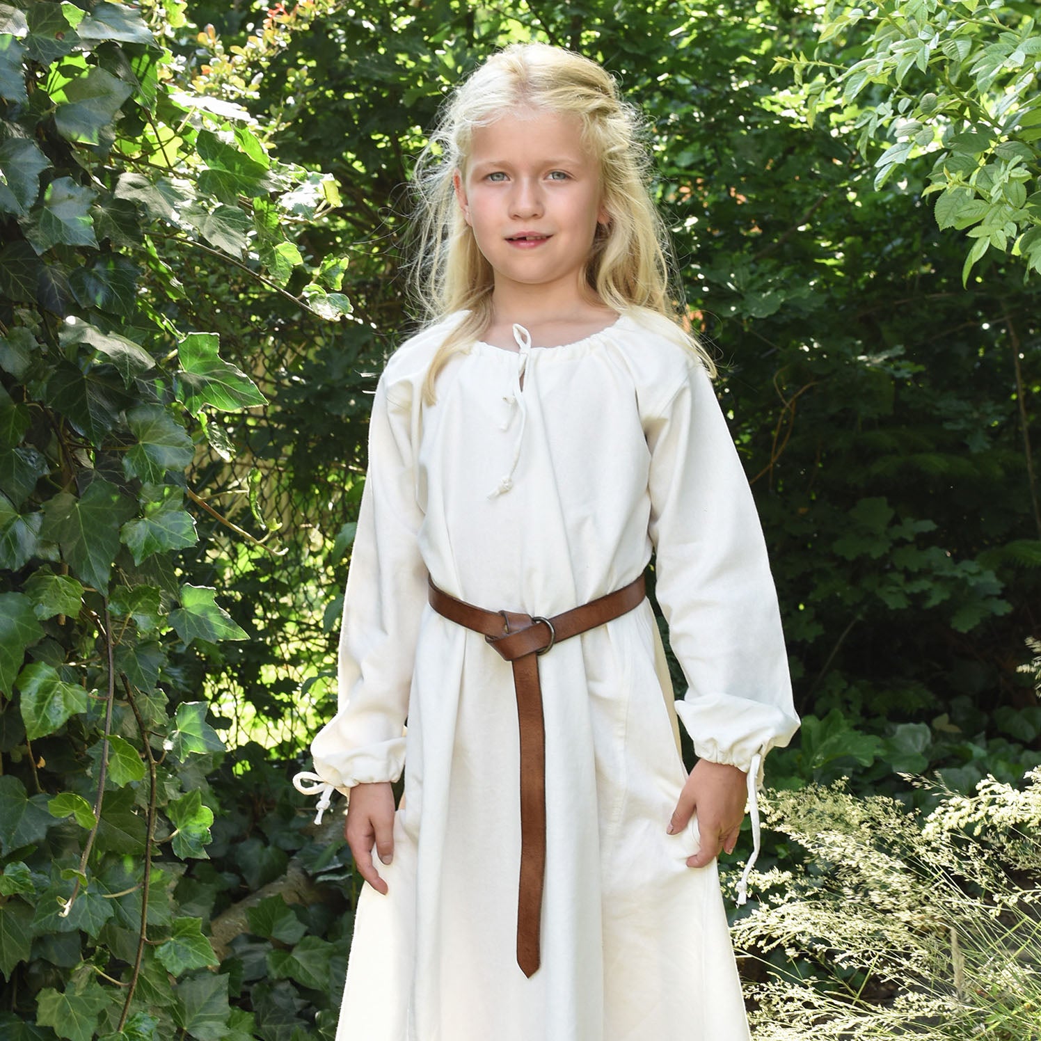 Medieval children's dress