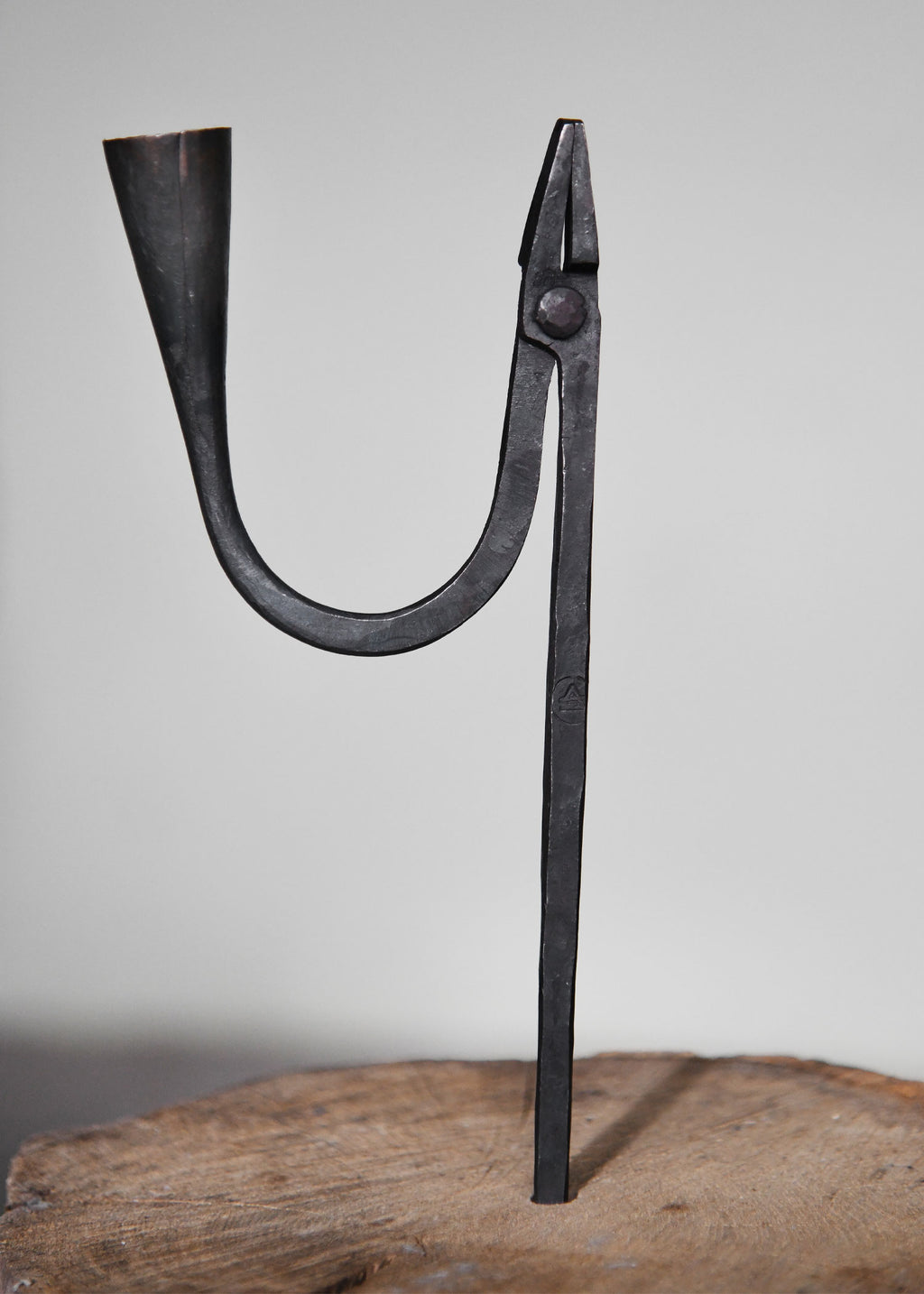 Medieval Fatwood & Candle Holder for Driving In - hand-forged
