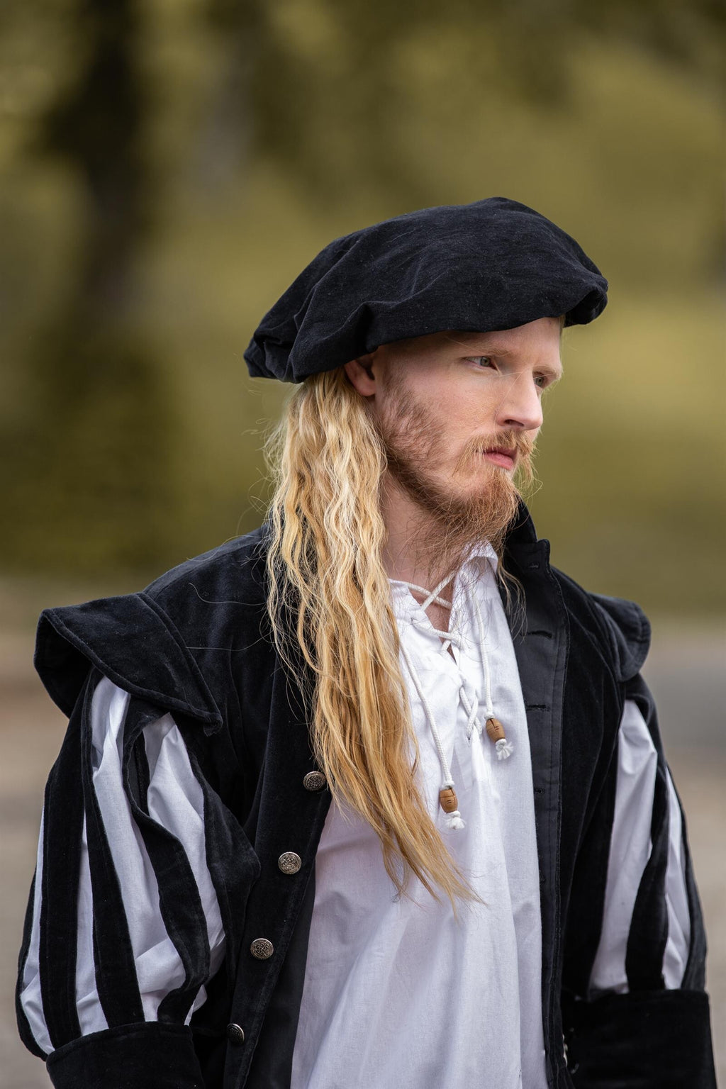 Medieval Beret Nobleman made of Cotton Velvet
