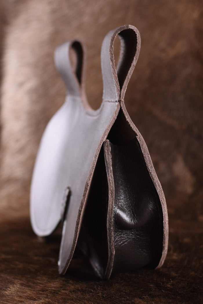 Medieval Leather Kidney Pouch - Unique Item
