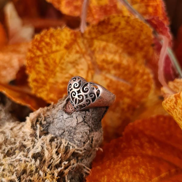 Medieval Celtic Heart Ring in Silver