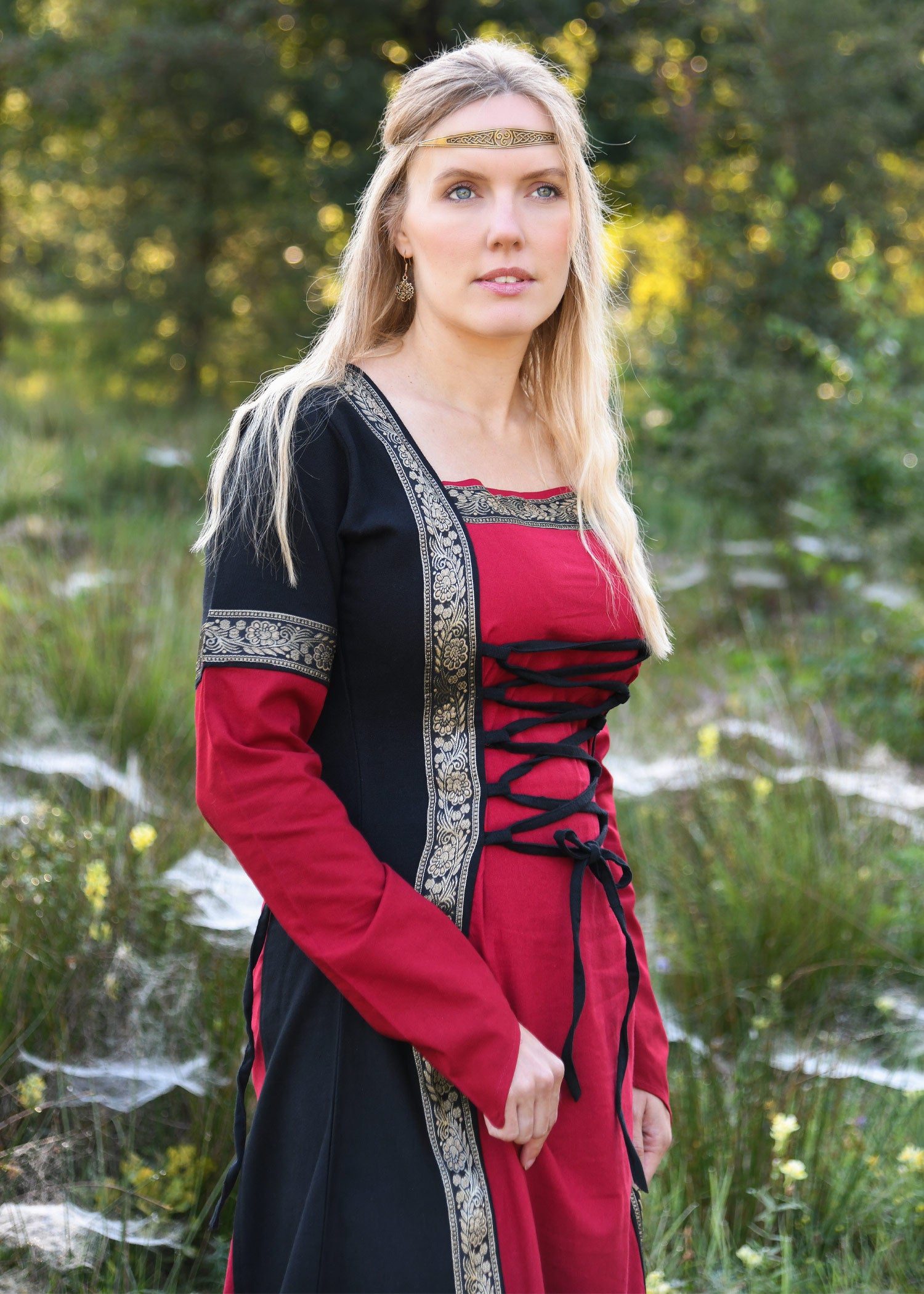 Mittelalterkleid Edeldame rot/schwarz