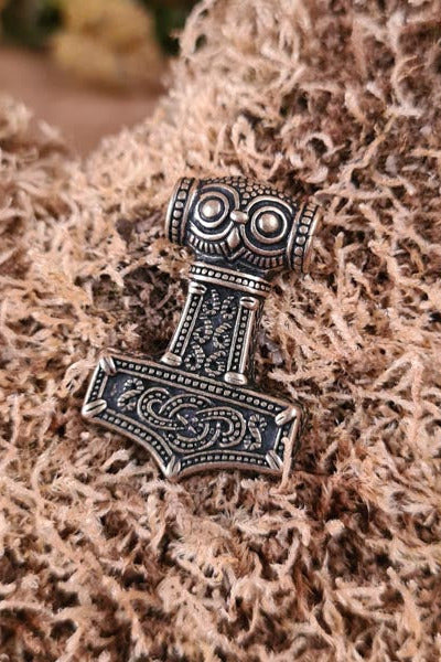 Mjölnir Ödeshög aus Bronze