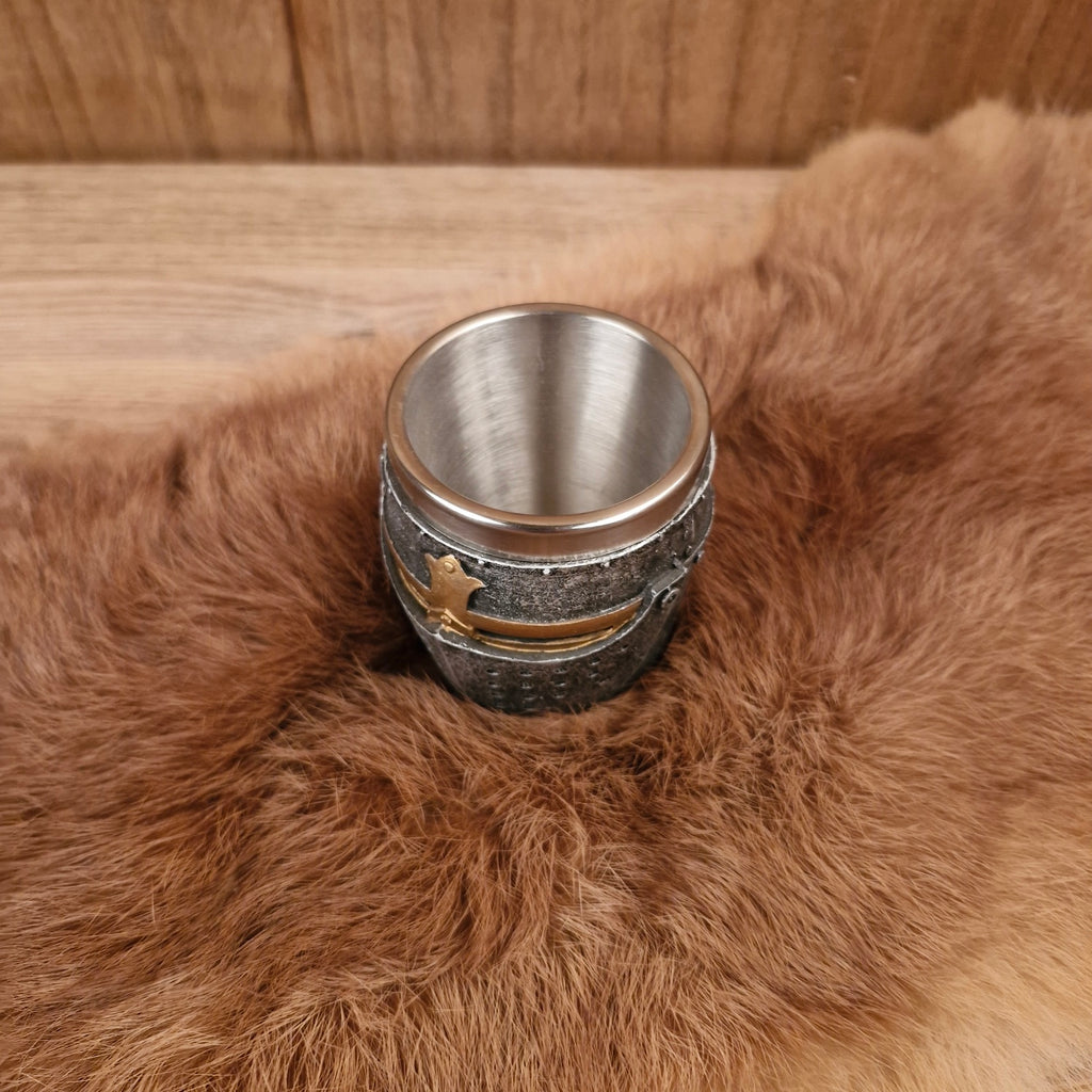 Schnapsbecher Ritterhelm mit Edelstahleinsatz - handbemalt