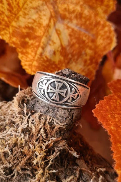 Templar Signet Ring in Silver