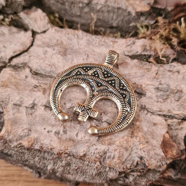 Slawen Schutzamulett Lunula mit Kreuz aus Bronze - Replik