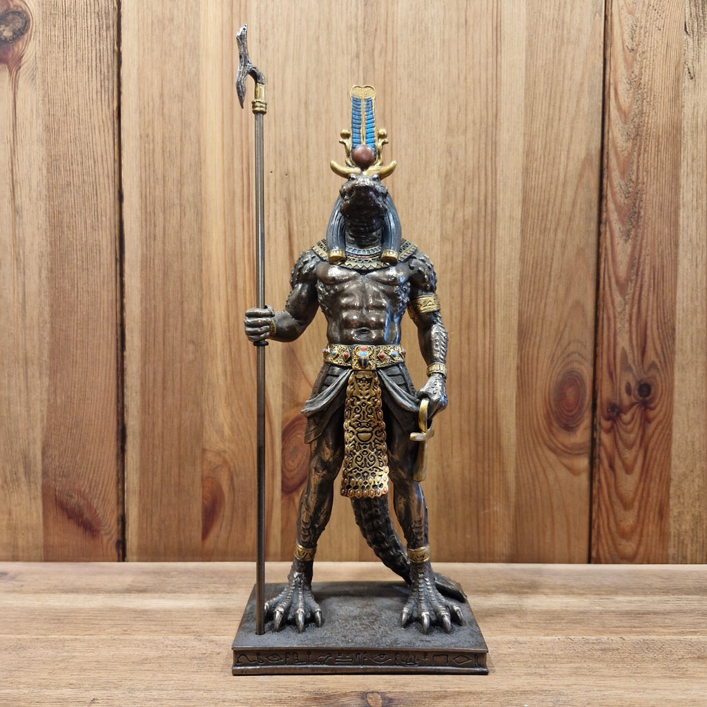 Sobek Ägyptischer Krokodilgott - handbemalt
