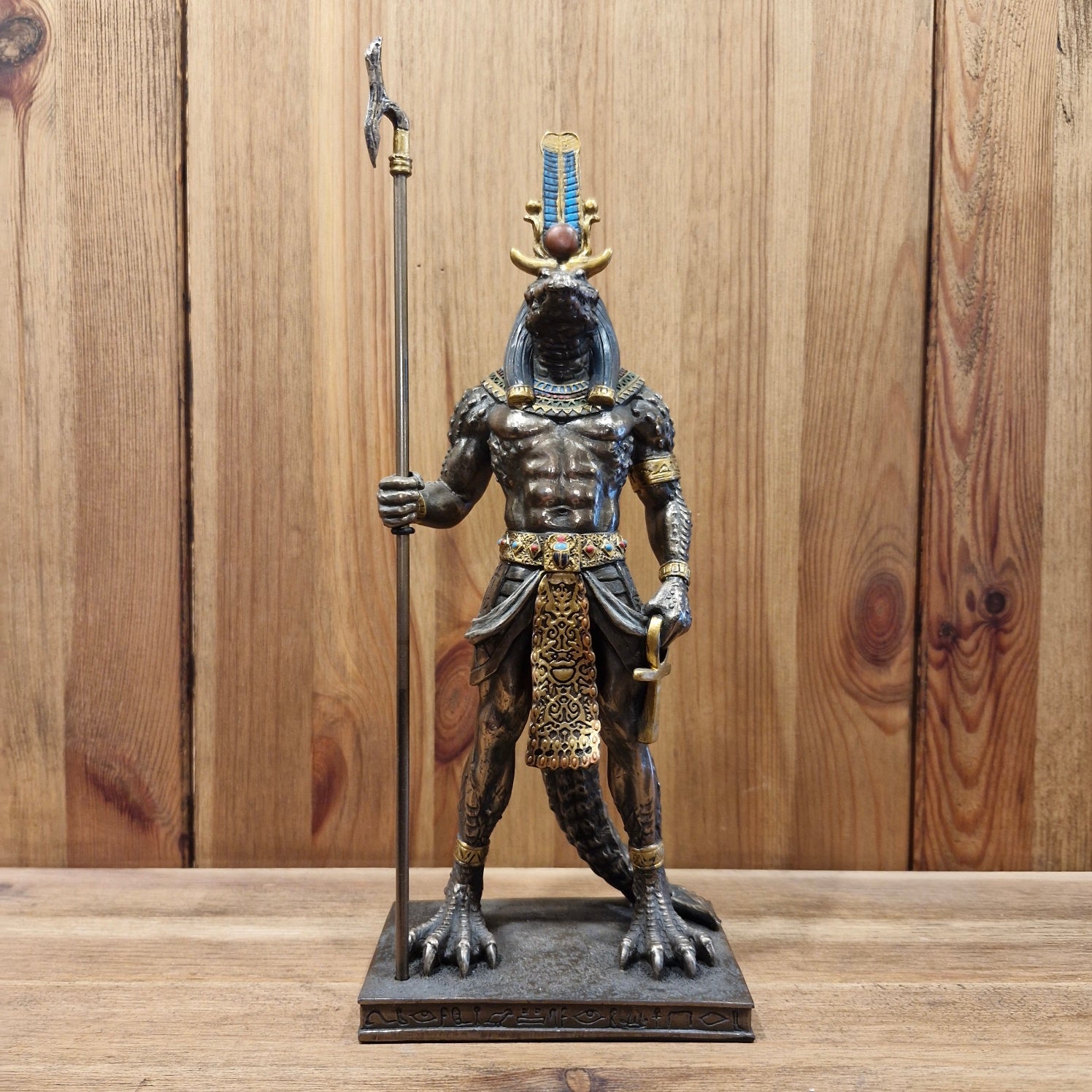 Sobek Ägyptischer Krokodilgott - handbemalt