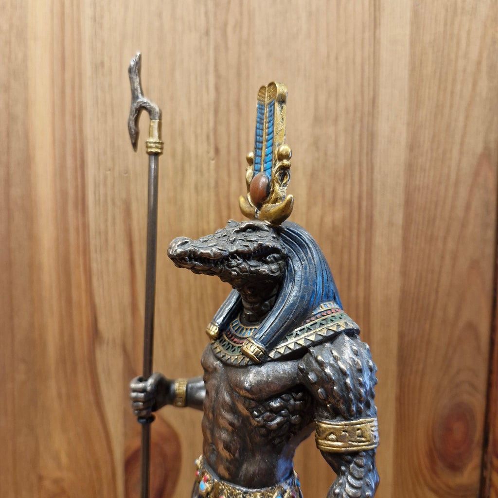 Sobek Ägyptischer Krokodilgott - handbemalt