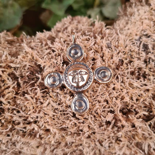 Sonnenamulett der Kelten aus Bronze - Replik