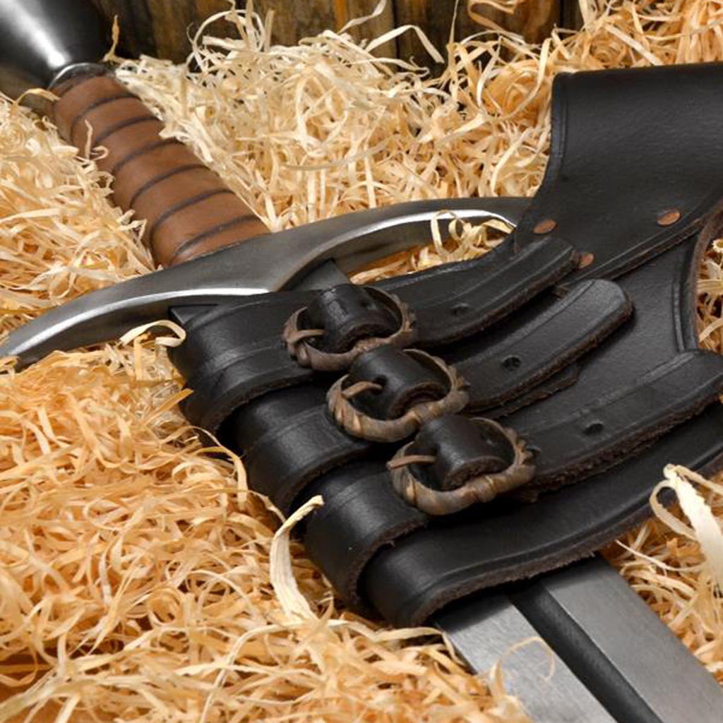 Spätmittelalter Schwerthalter mit Messingschnallen aus Leder