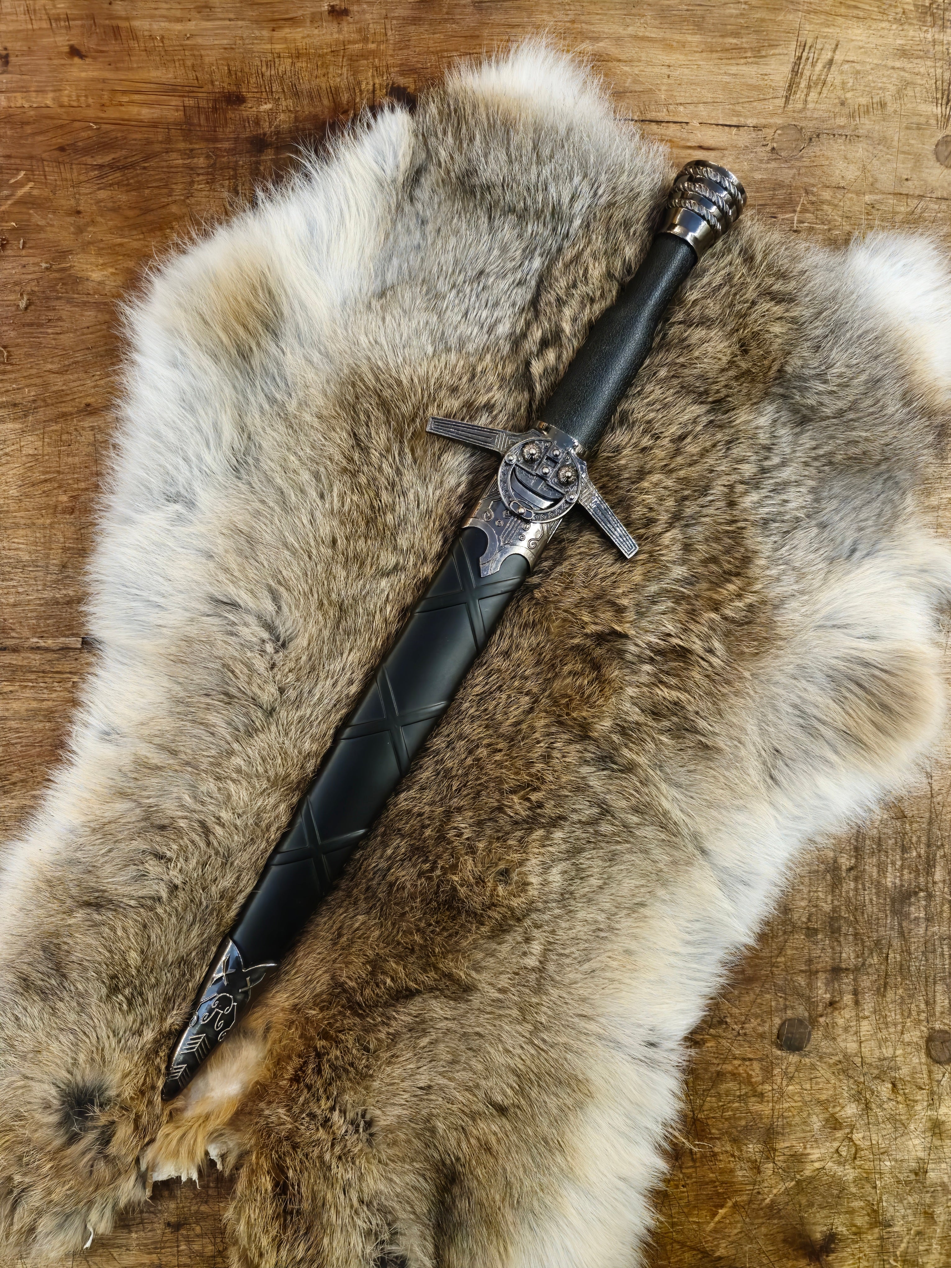 The Witcher Dagger Netflix Version - Decoration