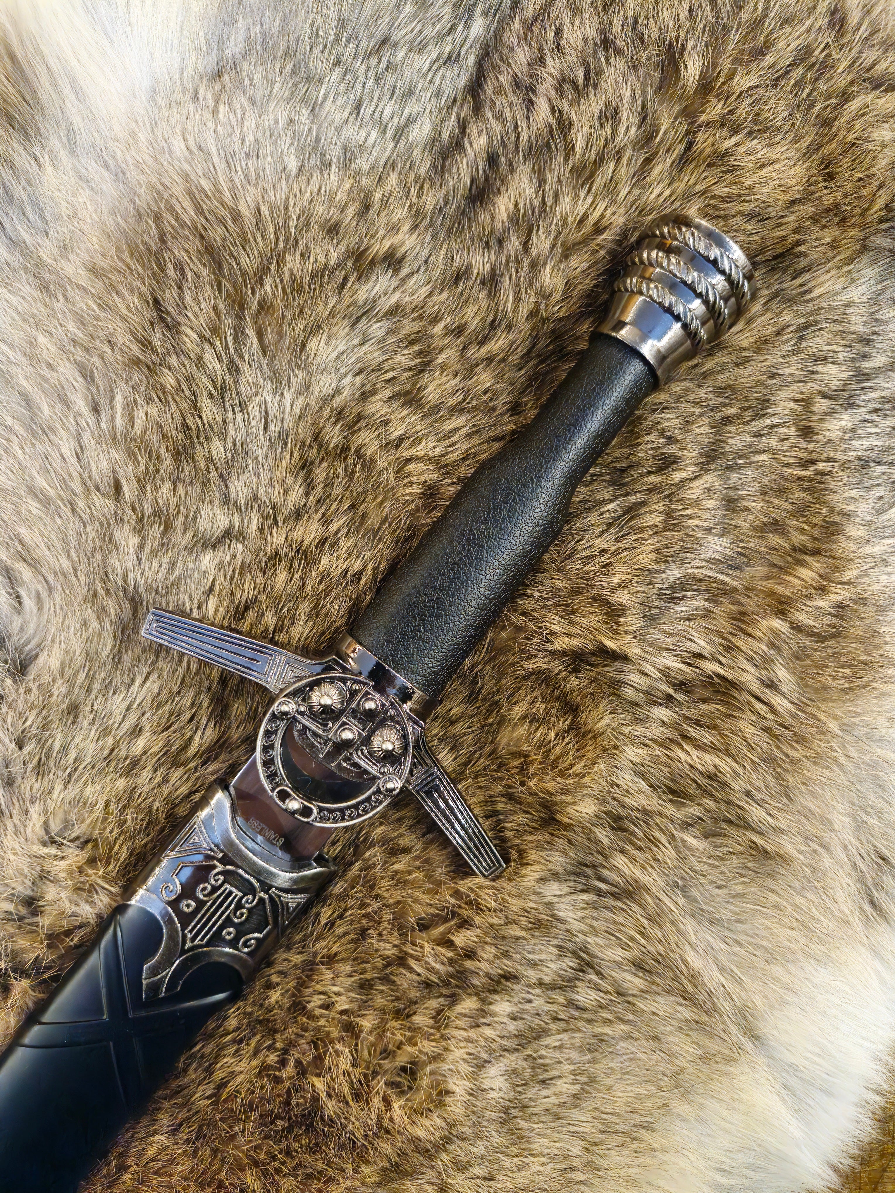 The Witcher Dagger Netflix Version - Decoration