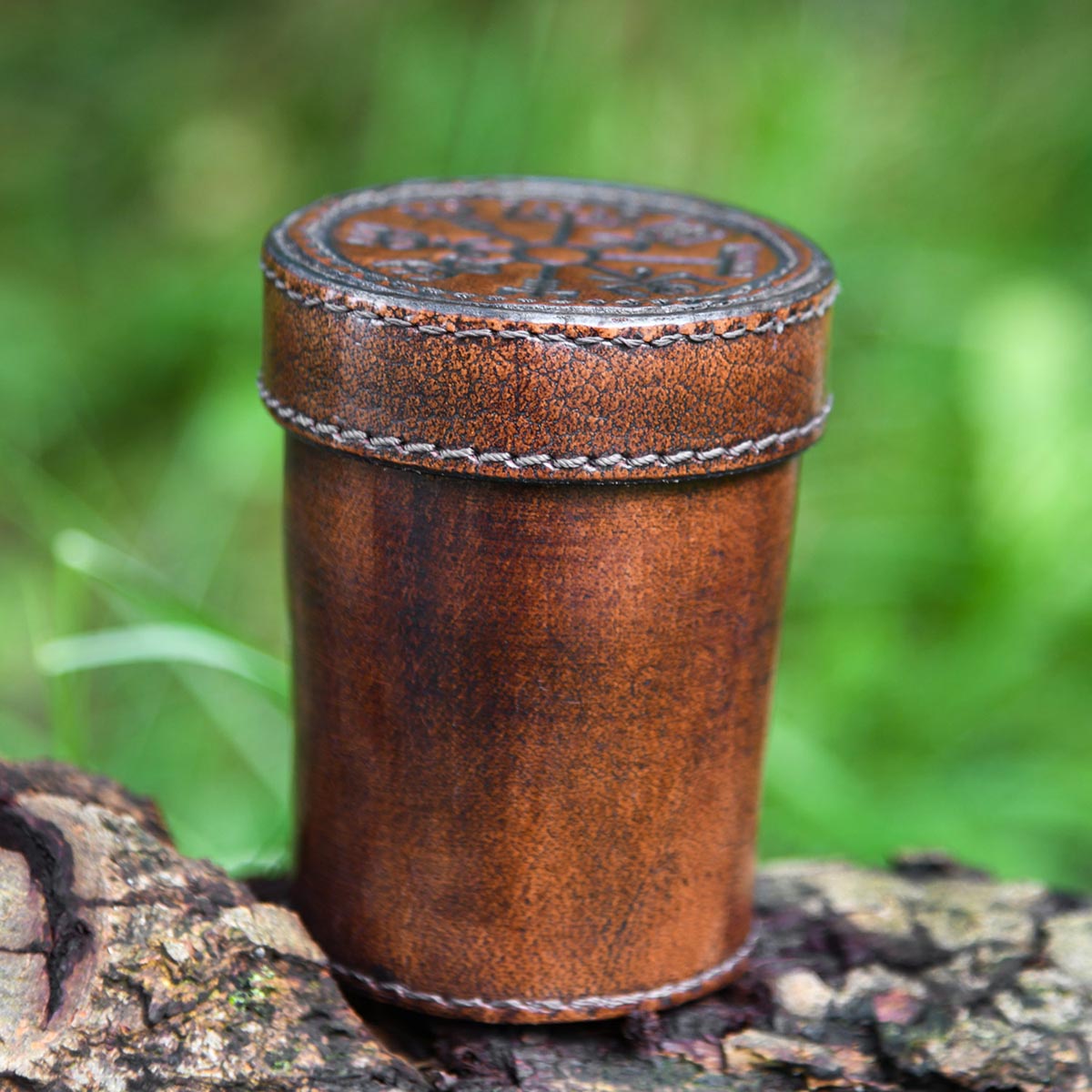 Dice cup with Vegvisir embossing & lid made of brown buffalo leather
