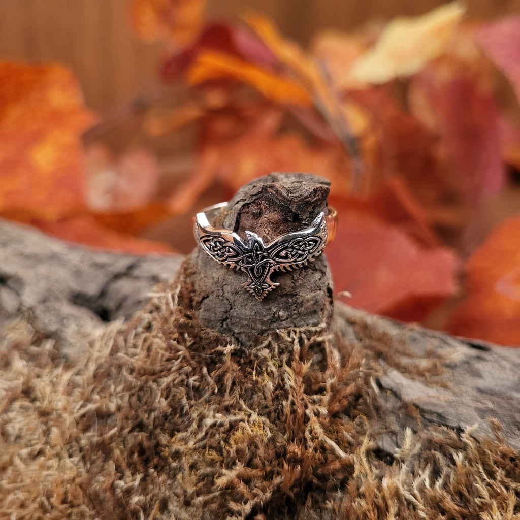 Wiccan Silver Ring Raven with Knotwork