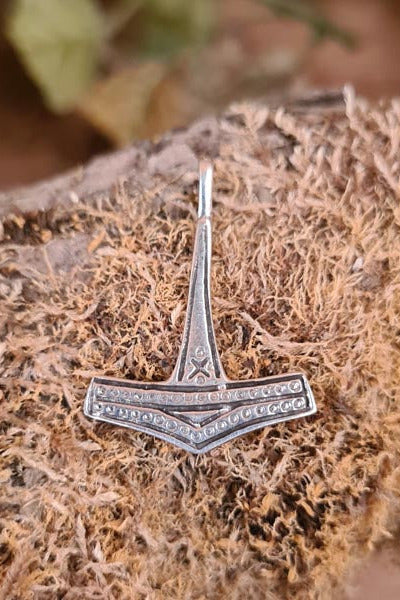 Delicate Viking Thor's Hammer Amulet in Silver
