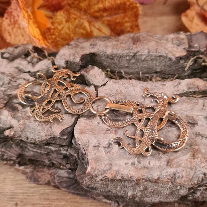 Wikinger Gewandschließe Drachen im Urnes-Stil aus Bronze