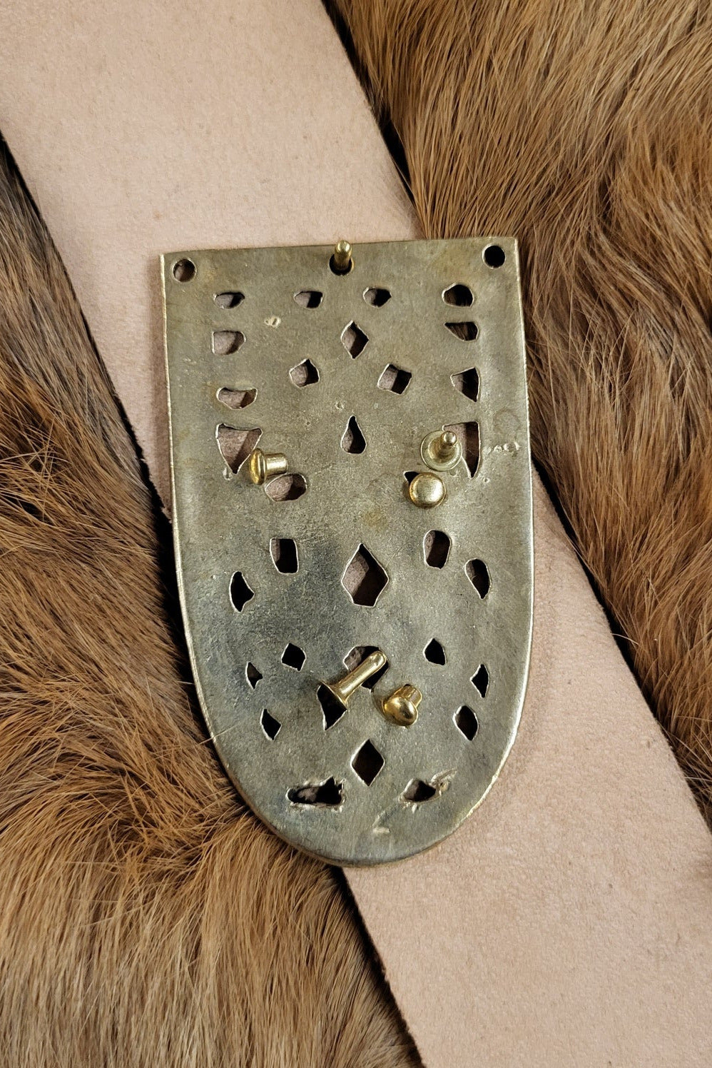 Wikinger Gürtelendstück Gokstad im Borre-Stil aus Bronze 4 cm - Replik