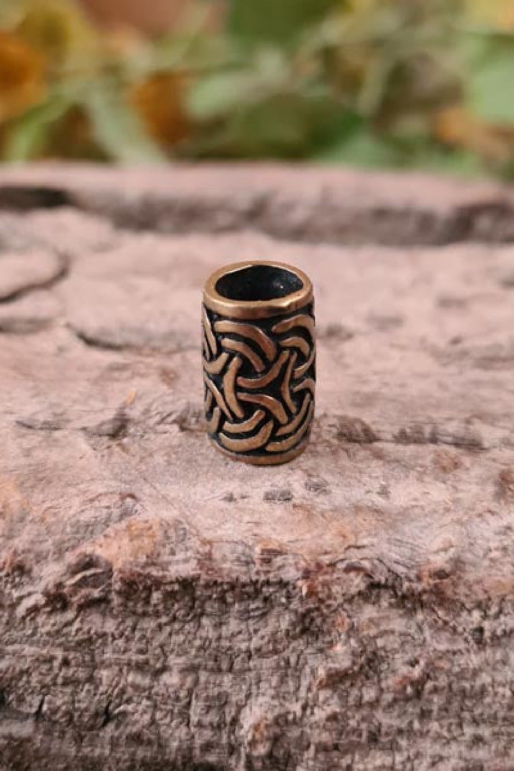 Wikinger Haarperle Knotenmuster aus Bronze